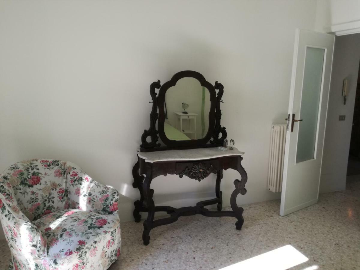 Villa Mariolina Guest House Бари Экстерьер фото