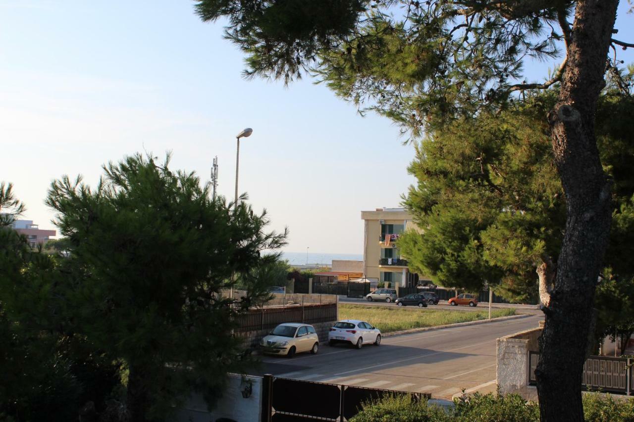 Villa Mariolina Guest House Бари Экстерьер фото
